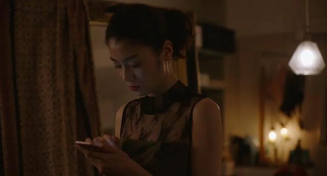 日本伦理片《秘密账号》,女人网聊奔现男网友,在网络中探寻真爱