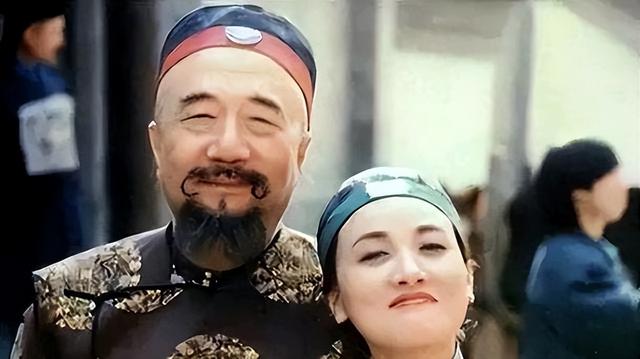 演员李丁，去世11年后，儿子也离开了人世，妻子贾九霄痛不欲生