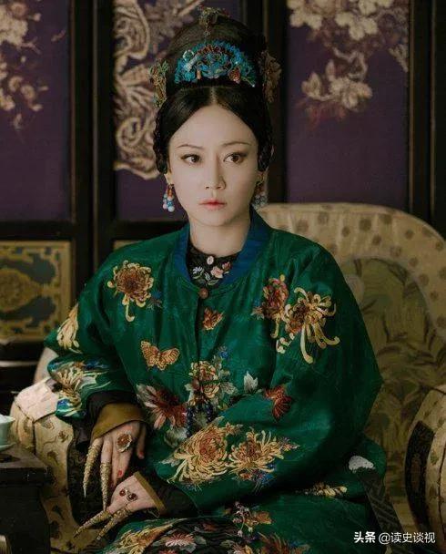 靳东谍战剧《无间》女主尘埃落定,谭卓接替王丽坤出演女一