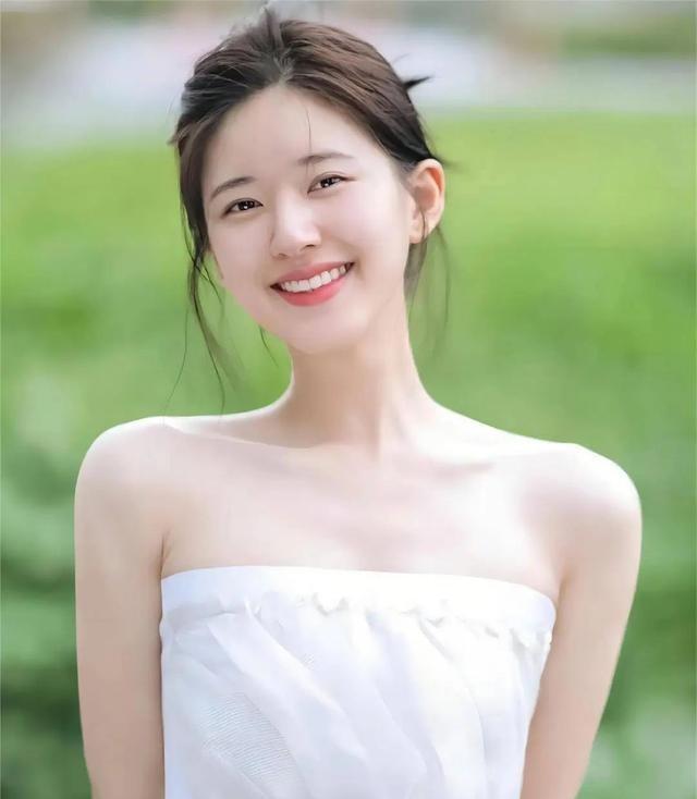从四川走出来的10位女星,个个颜值天花板,你最喜欢谁?