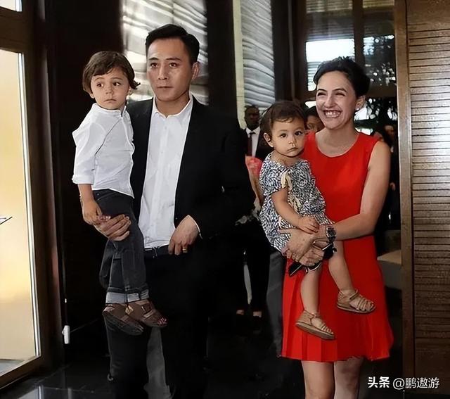 刘烨:外国妻子患重病,3年不接戏,如今妻子45像55,仍不离不弃