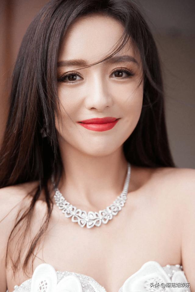 陈思诚:狂赚153亿,影史登顶,新女友小21岁,颜值不输佟丽娅