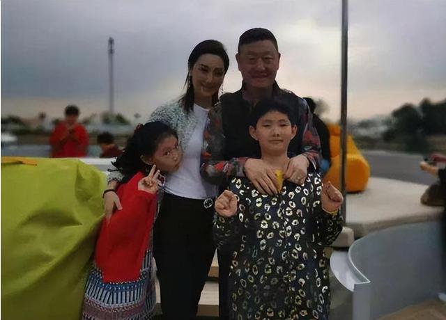 著名歌手韩磊：我这辈子最正确的决定，就是娶了“蒙古族之花”