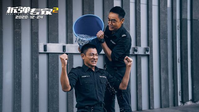 去年全球票房跌落近70%，《拆弹专家2》暂列今年全球票冠