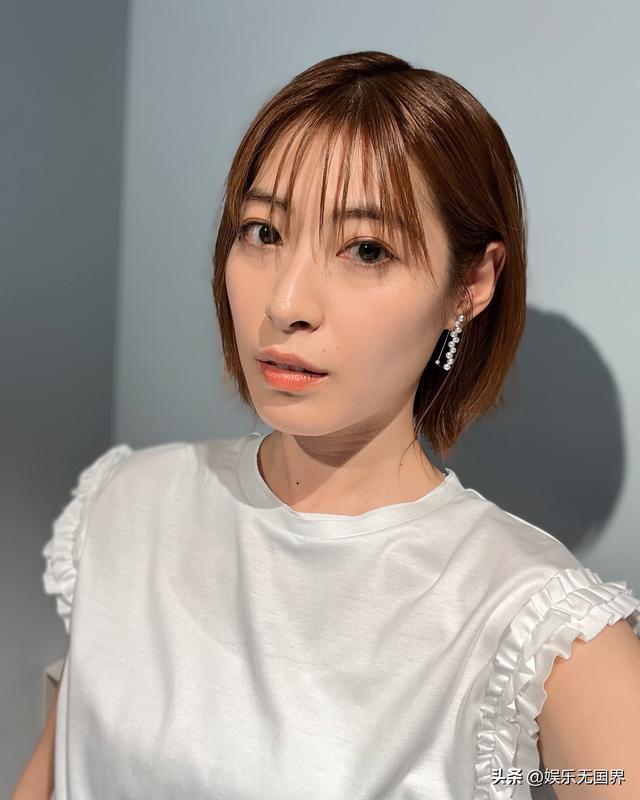 日本娱乐圈10位女明星,个个貌美如花
