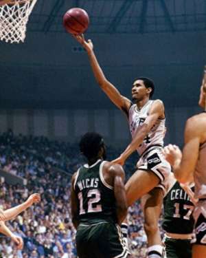 格温(NBA球员篇：“冰人”乔治格温)