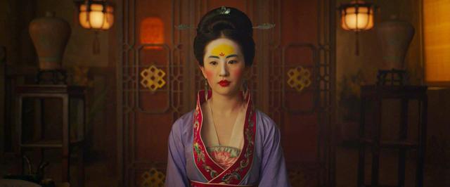 刘亦菲“沉默”引发热议,没有转发“日本投降”,国籍身份成问题