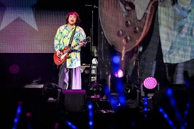 伍佰2023巡回演唱会北京站举行 现场再现波浪舞