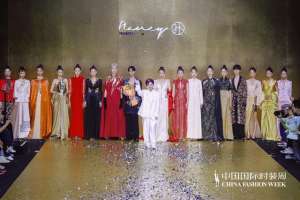 nancy(NANCY’孙2025春夏系列发布)