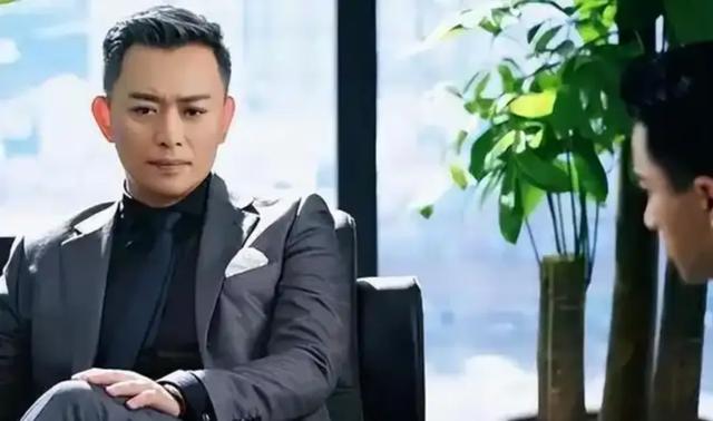 黄海冰:不接受前妻丁克,靠“蹭饭”娶到小12岁娇妻,如今怎样?