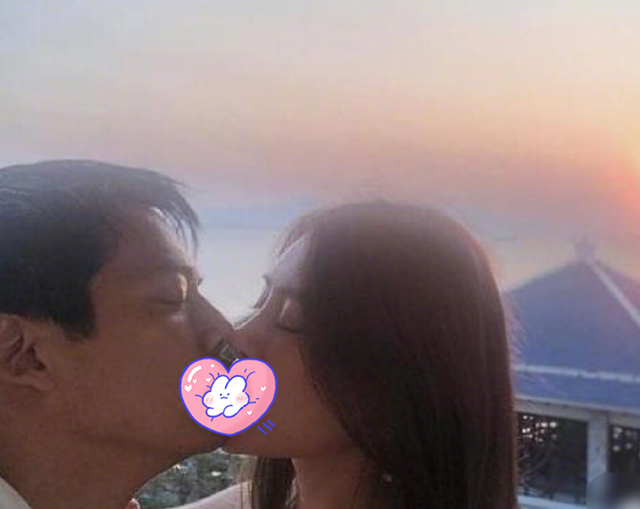 46岁周迅官宣离婚!三字回应六年情,男方新欢已高调晒亲密吻照