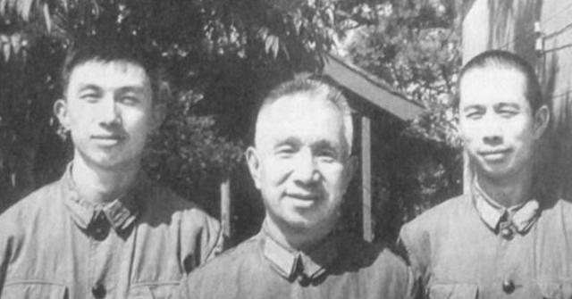 三野名将不听粟司令调遣,出言不逊后甩手离去,主席:立即撤职