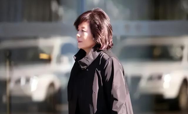 朝鲜女外长:孤儿出身12岁留华,养父是3号人物,如今霸气侧漏