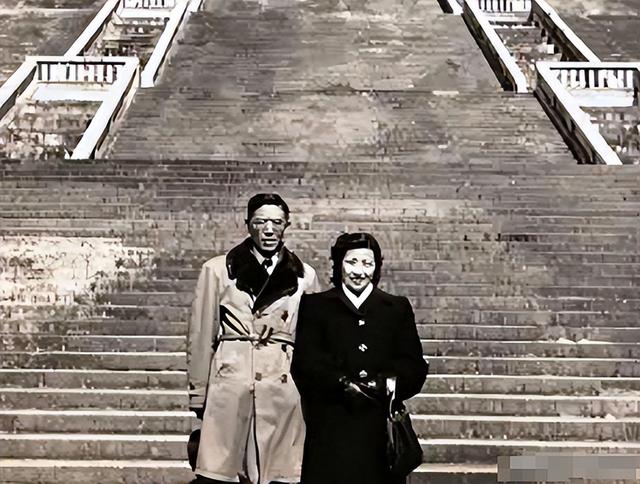 北大校长周培源:60年只爱她一人,每天都和校花妻子说“我爱你”