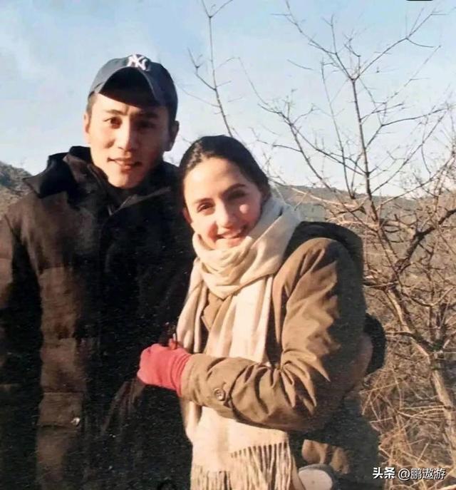 刘烨:外国妻子患重病,3年不接戏,如今妻子45像55,仍不离不弃