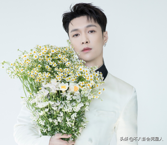 《向往5》没播就让人失望,黄磊塞两位后辈进组,何炅偏心彭昱畅