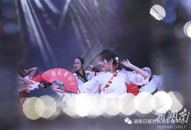 新湖南影像榜「201905」:激情五月
