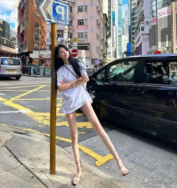 台湾绝美佳人!模特身姿,逆天大长腿,惊艳众人!