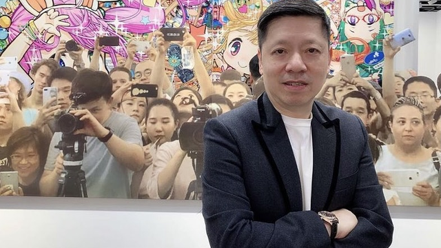 他是慕诗国际创始人,4台衣车起家19岁与太太结婚,3子女皆优秀