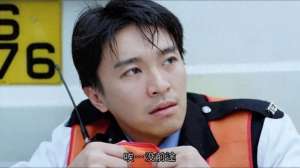 达叔涂鸦(《逃学威龙2》中的洋学生，为什么从班会到黑社会都要入齐？)