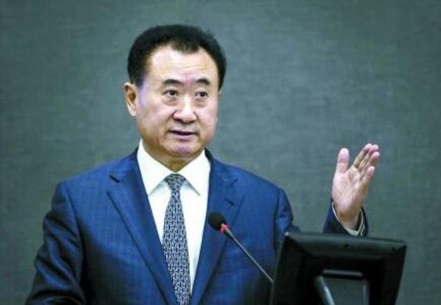 王健林背后的女人,林宁助万达起死回生,帮万达还债2000多亿