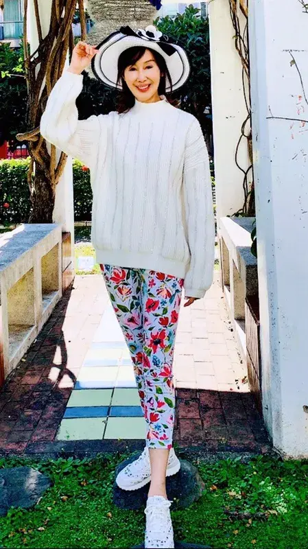 《新白娘子传奇》演员现状,“男”女角色差异明显,叶童历经沧桑