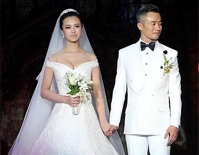 知名主持人程雷:身患肝炎娶小18岁娇妻,发病后妻子辞掉工作相陪