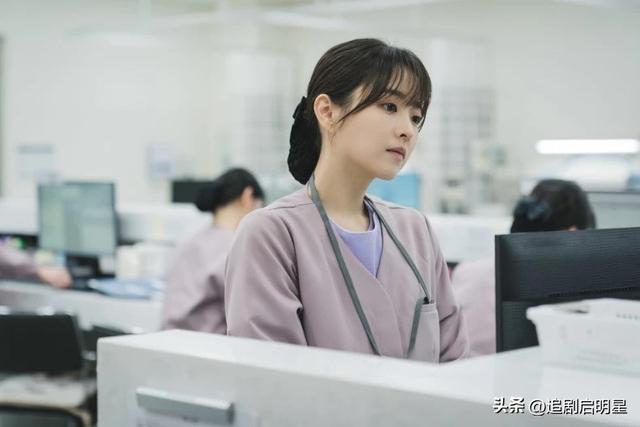 出道18年封后也不休息!奇幻剧专业户朴宝英《照明商店》演护理师
