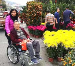 石春(父亲很平凡，但父亲很温暖)