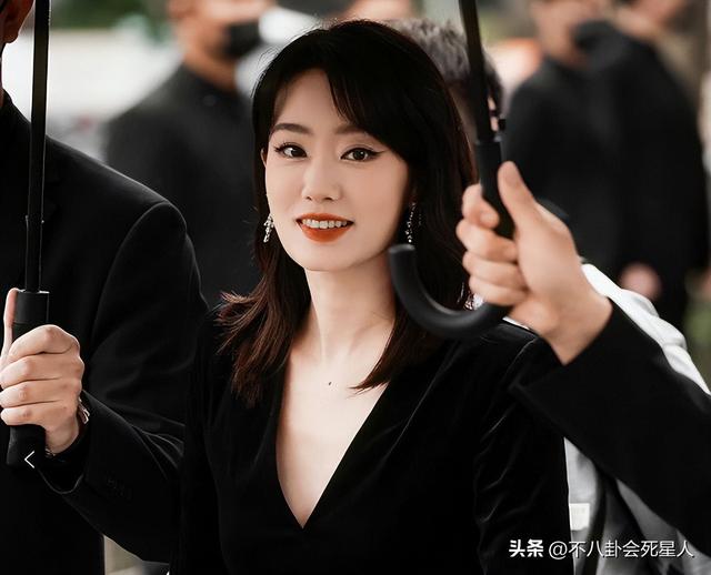 从影后沦为“毯星”,张小斐,该醒醒了