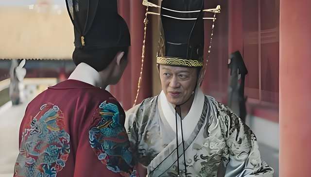 中国史上权势最大的,三个宦臣,皇上都得听他的