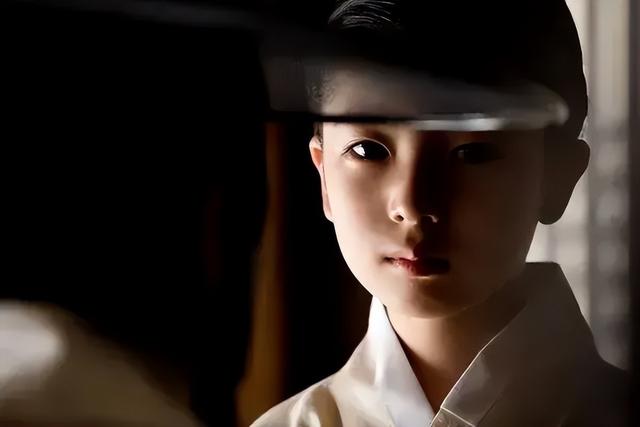 韩国三级电影《美人图》 ,艺术,道德和女性地位的碰撞,福利不少