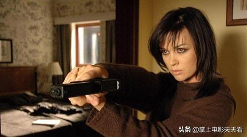 盘点电影中的十大性感女特工,不只是魅惑