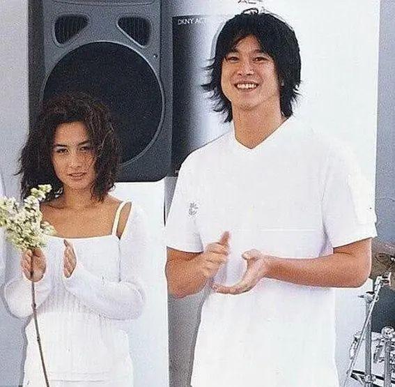 中专学历平民女出身惊人!林峰前女友朱咏珊凭何成为豪门新娘?