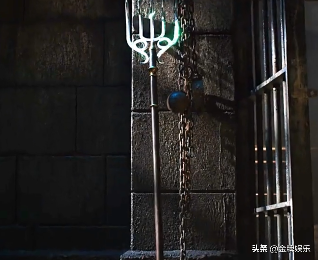 中美合拍《新西游记》上映,唐僧沙和尚变成女生,反派会六脉神剑