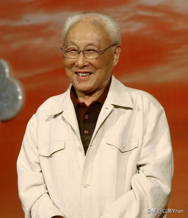 仲星火:被女儿赶出家门,遗憾去世多年后,遗孀的话让人泪目