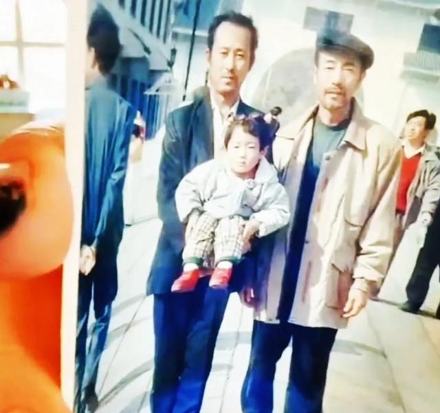 谢广坤前妻孙小雨:看到唐墩墩的第一眼我哭了,跟我女儿长的一样