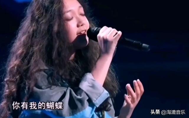 出道就被封杀,因相貌遭受非议,如今获得冠军,登上春晚?