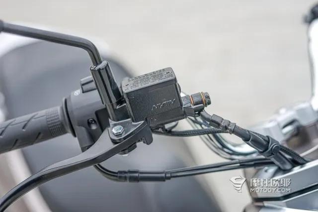 掘金国产平踏板潜力股,近年最用心却被低估的闪电狗