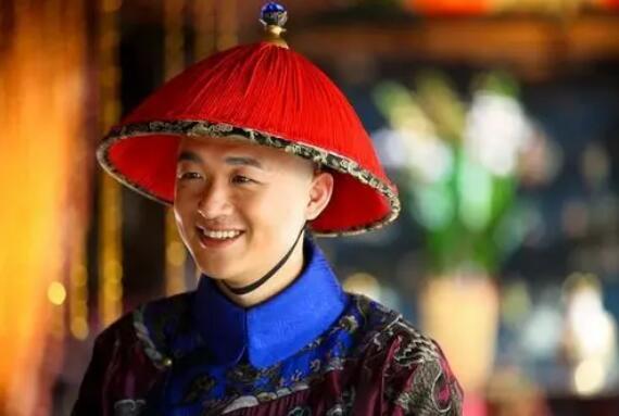 春晚明星包贝尔:从小父母离异,母亲的遗书让他成熟,现是好男人