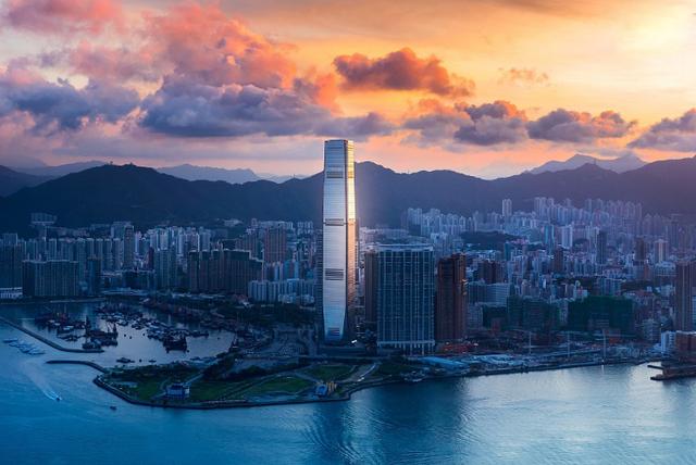 香港前民政局长剖析香港发展愿景,“人心回归”排在第一位