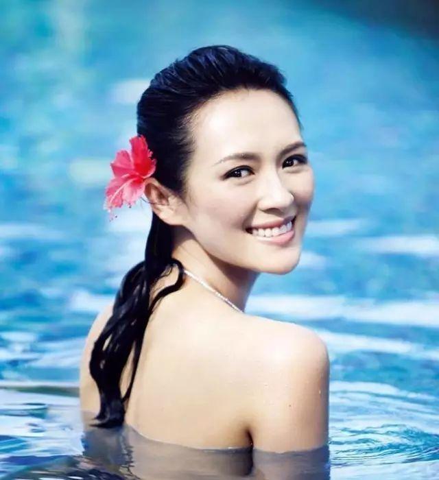 章子怡诗朗诵忘词,刘强东为“当县长”放弃清华……民主党派成员高考那些事儿