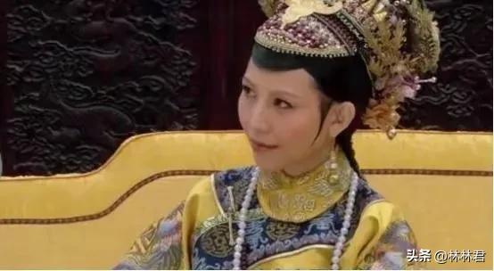 十年后才懂,宜修把青樱许给四阿哥,才是对甄嬛最狠的报复