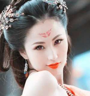 三d肉蒲团电影(蓝心妍：一个为艺术大胆献身的演员)