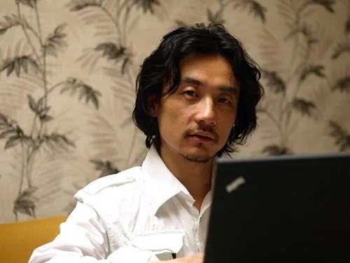 《魔幻手机》,一部跨越时代的经典