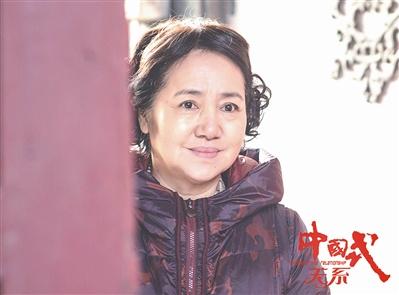 她是李幼斌的亲姐姐,国家一级演员,出道多年却拒绝与弟弟合作