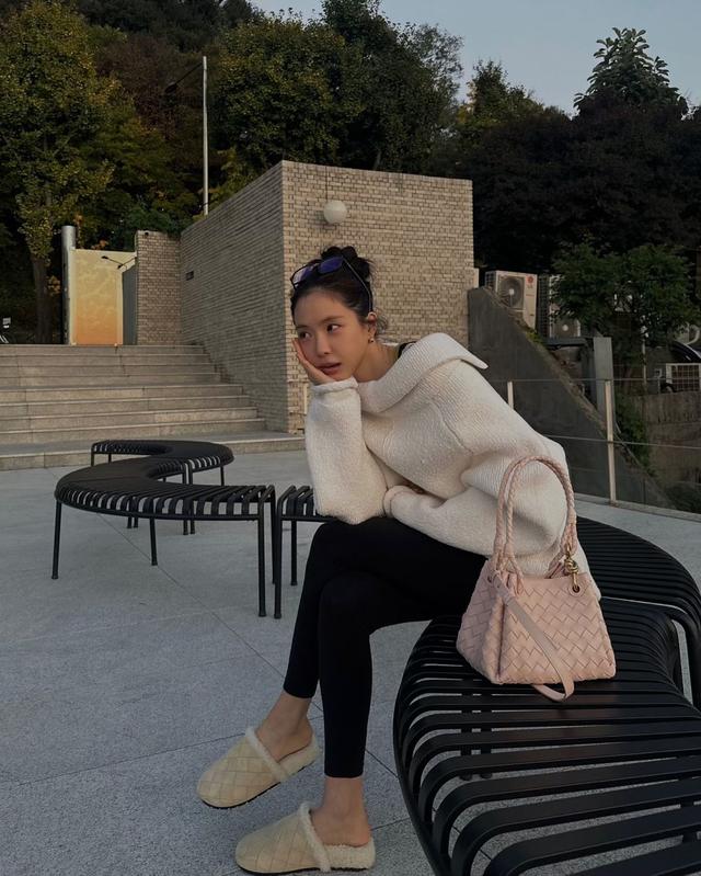 孙娜恩“镀金”成功了!退团后穿衣风格大变样,爱上健身大秀身材