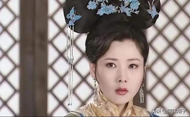 何赛飞:25岁嫁老师的儿子,婚后10年选择做丁克,如今终苦尽甘来