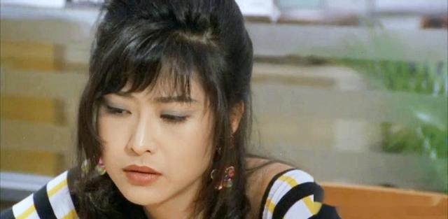 风月女神叶玉卿:性感尤物之首,出演《我为卿狂》绝对天花板!