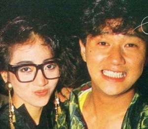 近藤真彦(近藤真彦多渣？拿女友的钱买房还出轨，中森明菜因为他56岁不结婚)